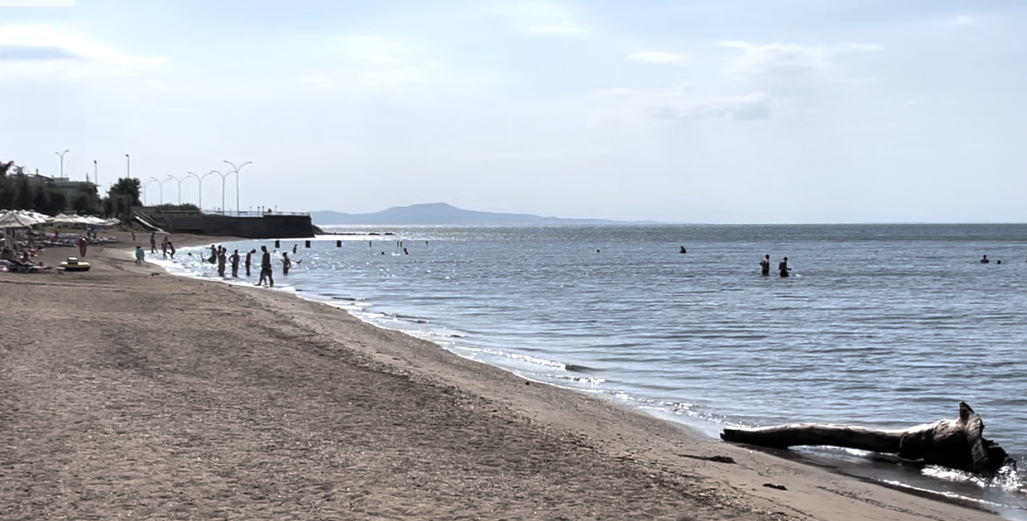  Αλεξανδρούπολη: Επιτρέπεται και πάλι το κολύμπι στη θάλασσα